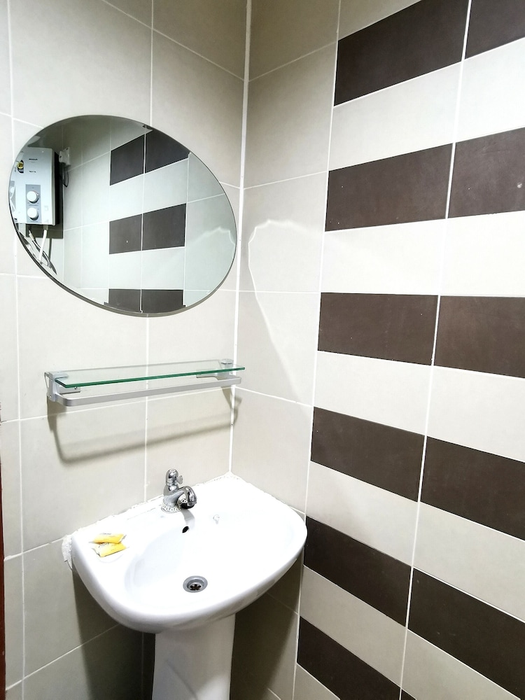 Standard Triple Room photo 2