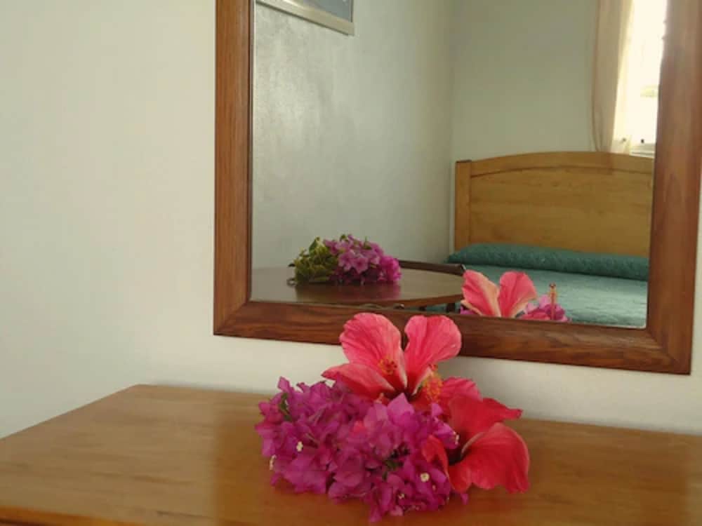 Room, 2 Double Beds photo 2
