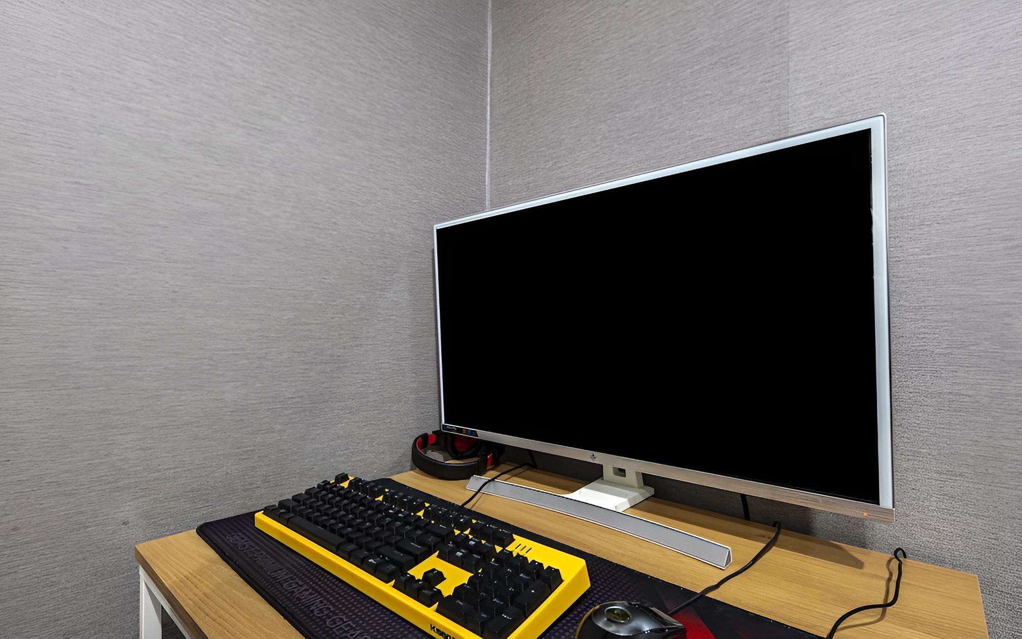 Room (Standard B (game 1PC Netflix availabl) - Photo 1