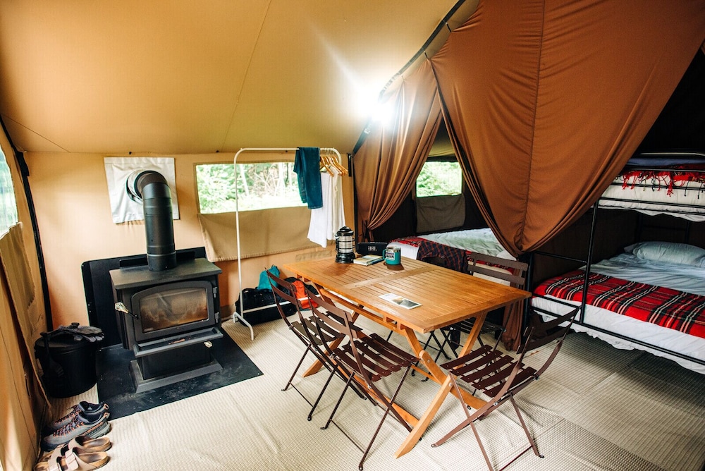Classic Tent photo 2