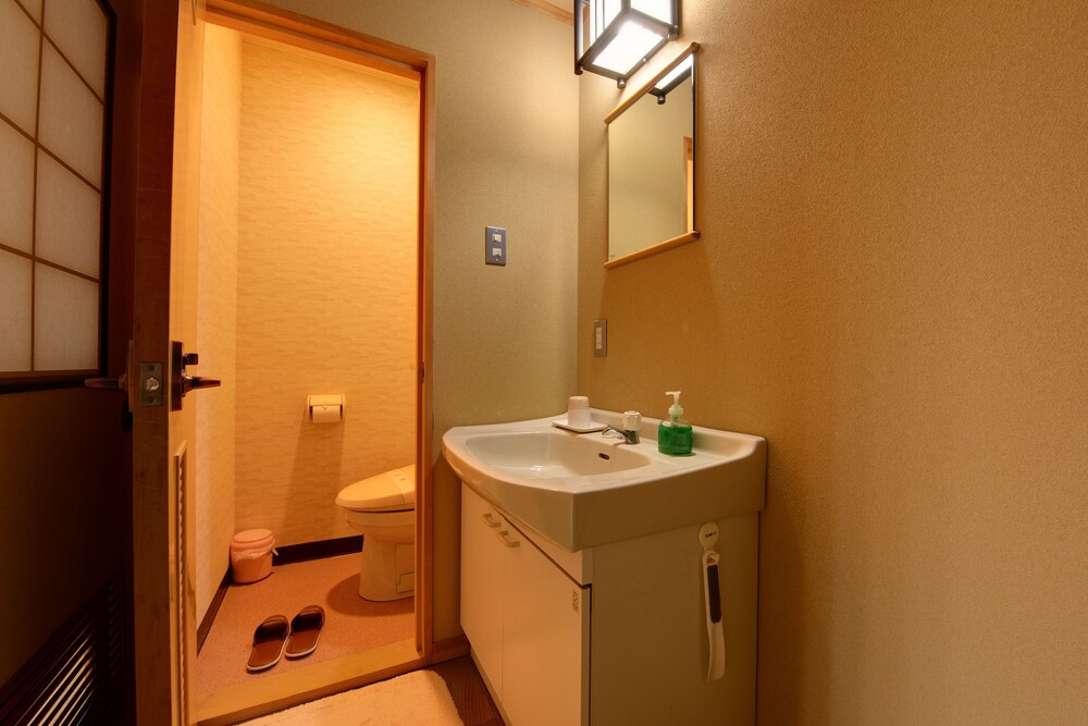 Basic Room photo 2