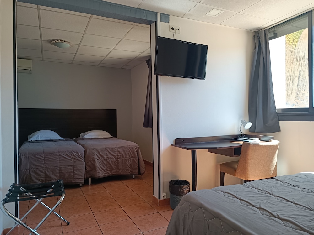 Quadruple Room photo 1