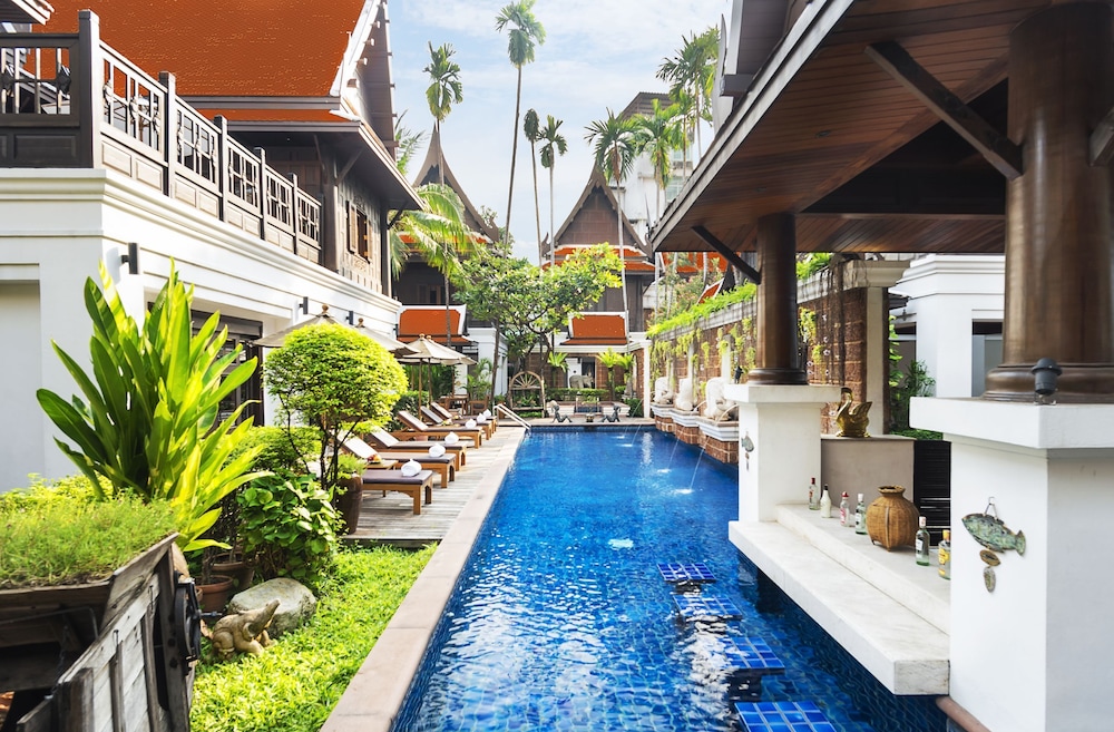 Thai Villa 3 Bedroom Pool Front photo 1
