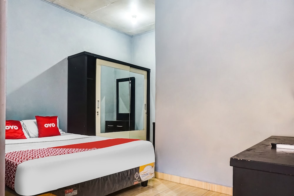Standard Double Room - Photo 7