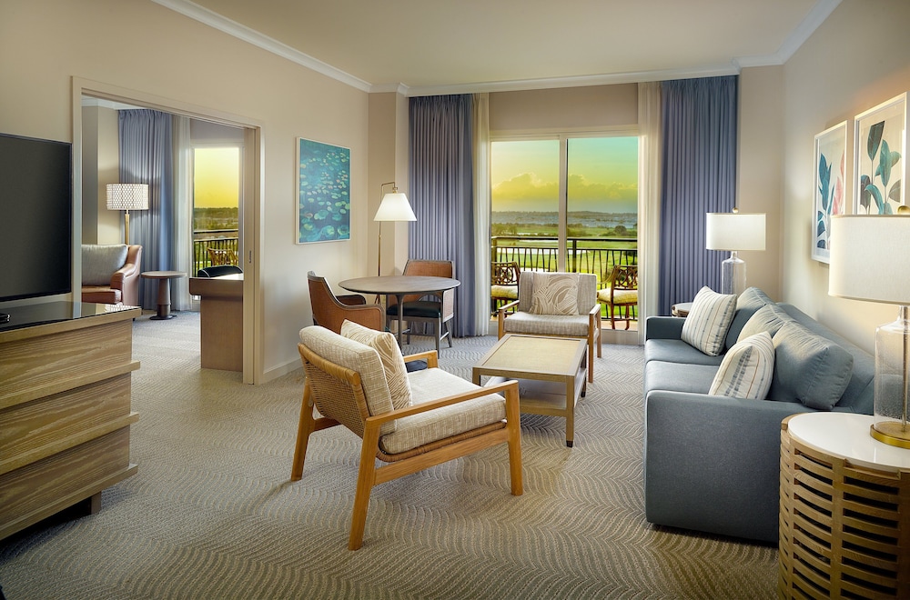 Executive Suite, 1 King Bed, Accessible