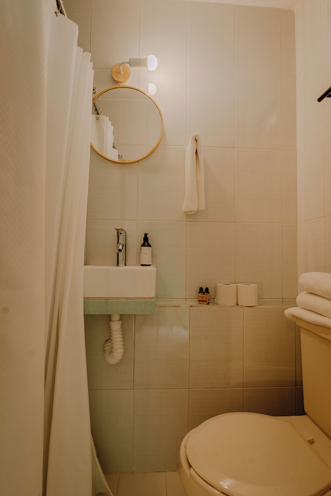 Standard Room photo 2
