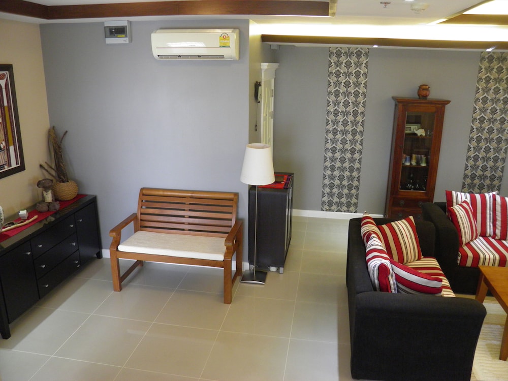 Apartment, 3 Bedrooms photo 3