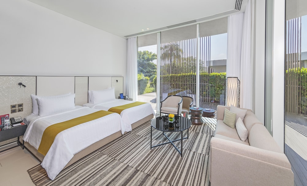 Premier Twin Room (Private Garden)