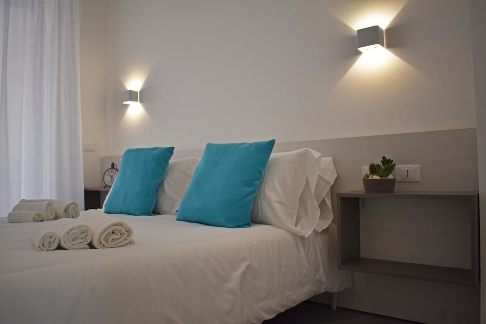 Basic Apartment, Pool View (Varenna) photo 1
