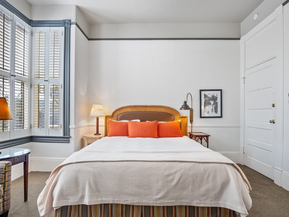 Standard Single Room - Photo 4