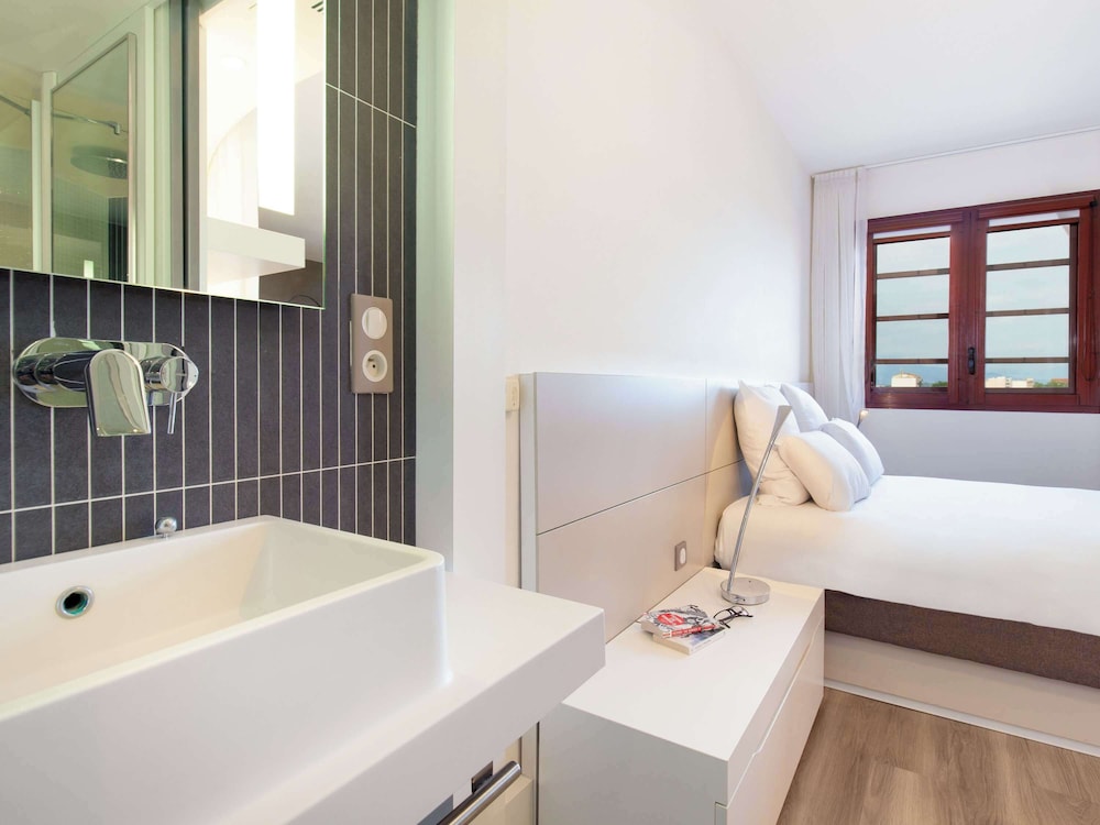 Executive Suite, 1 Double Bed with Sofa bed - Photo 6