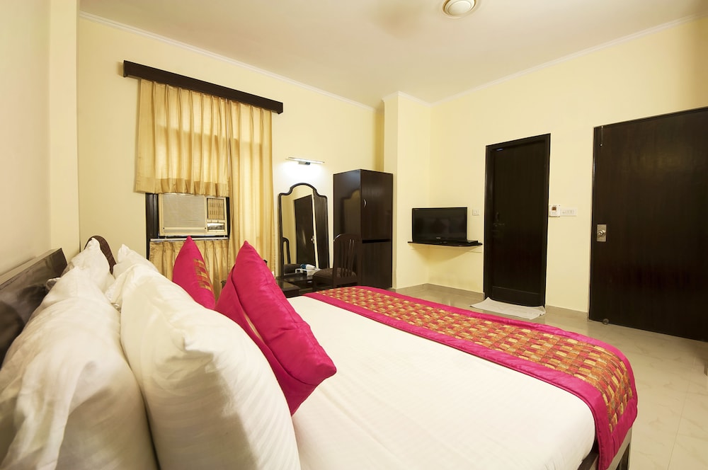 Double Room - Photo 1
