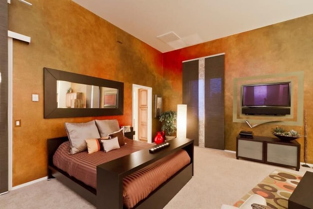 Condo, 1 Bedroom photo 1