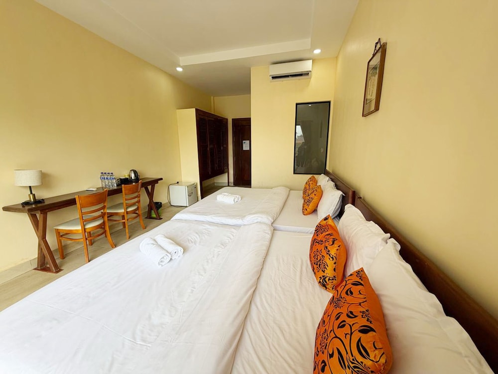 Standard Twin Room photo 3