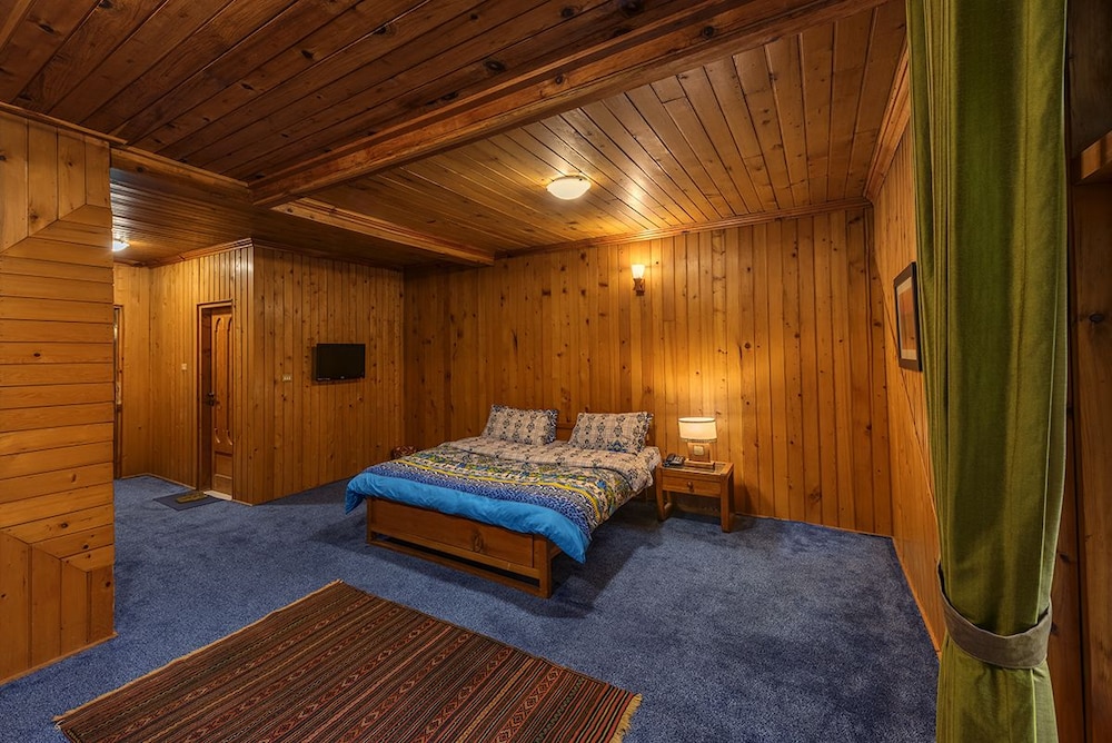 Luxury Double or Twin Room photo 3
