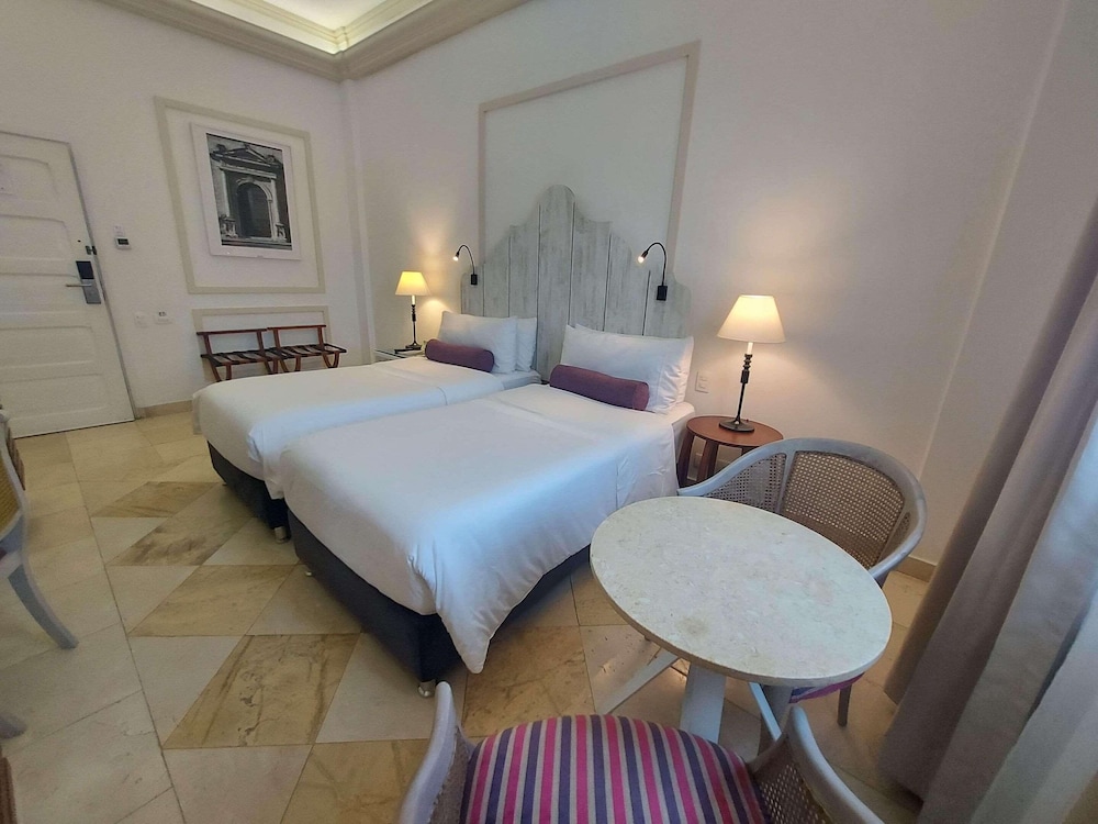 Premium Room, 2 Twin Beds, Non Smoking - Photo 4
