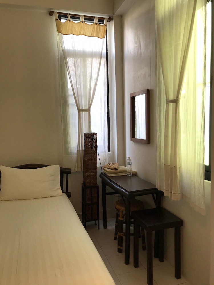 Fanned Single with window Shared Bathroom