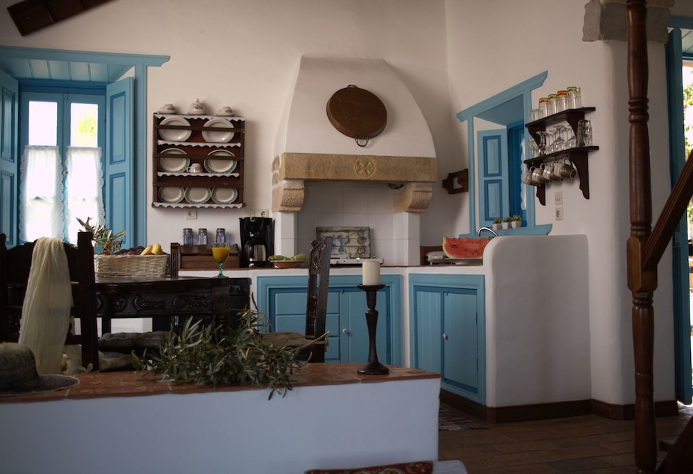 Traditional Villa, 1 Bedroom, Sea View photo 2