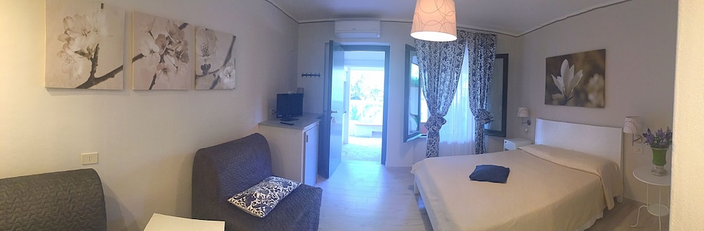 Studio (Monolocale Poltrone) photo 1