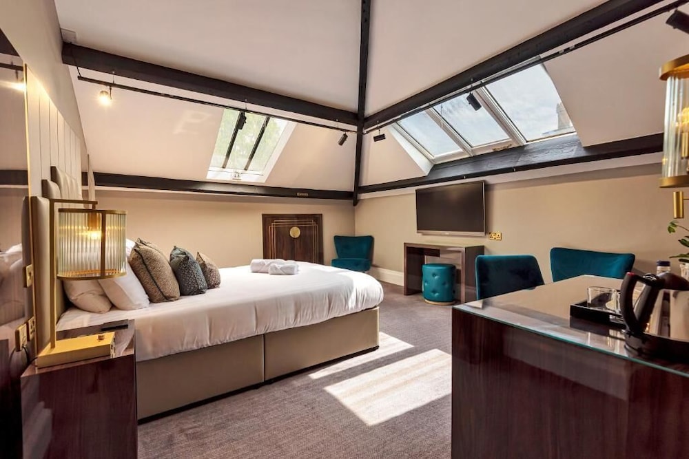 Luxury Room