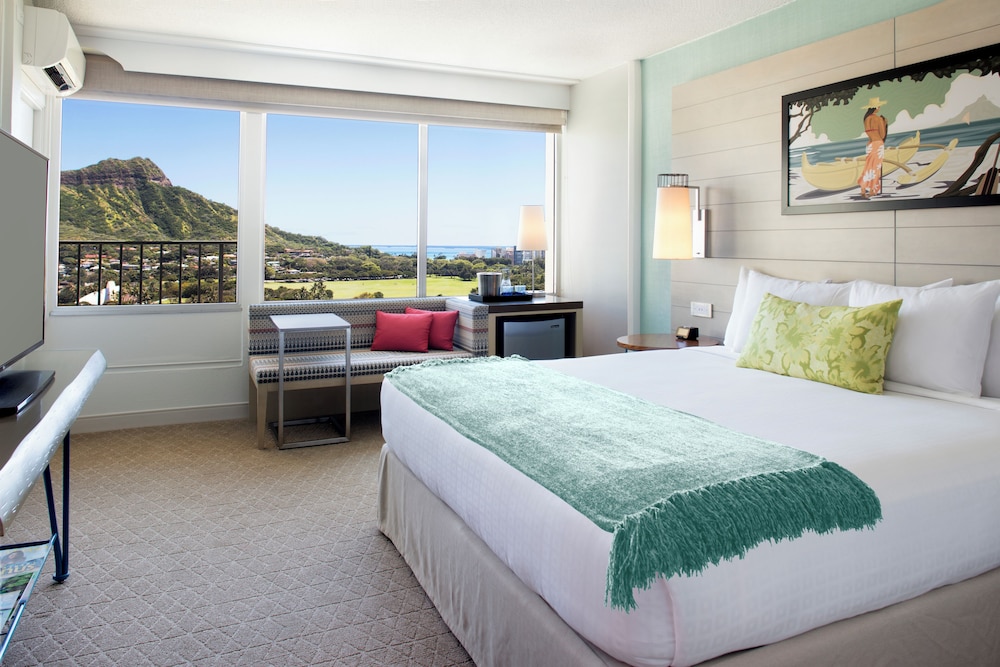 Room, 1 King Bed, Balcony, Ocean View (ADA)