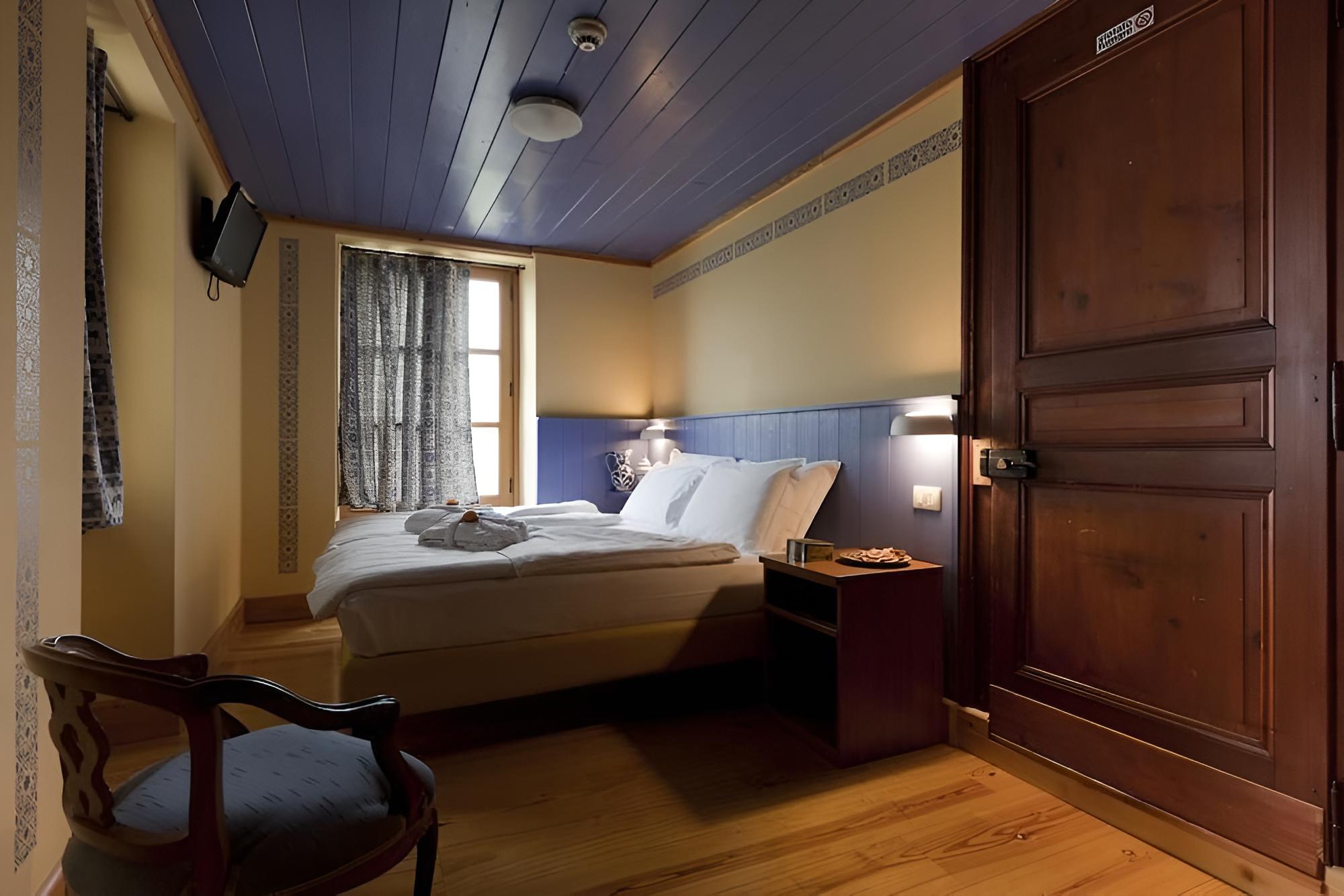 Economy Double or Twin Room photo 1