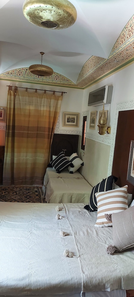 Room for 3 - Photo 4