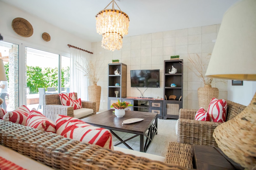Deluxe Apartment, 2 Bedrooms, Balcony - Photo 34