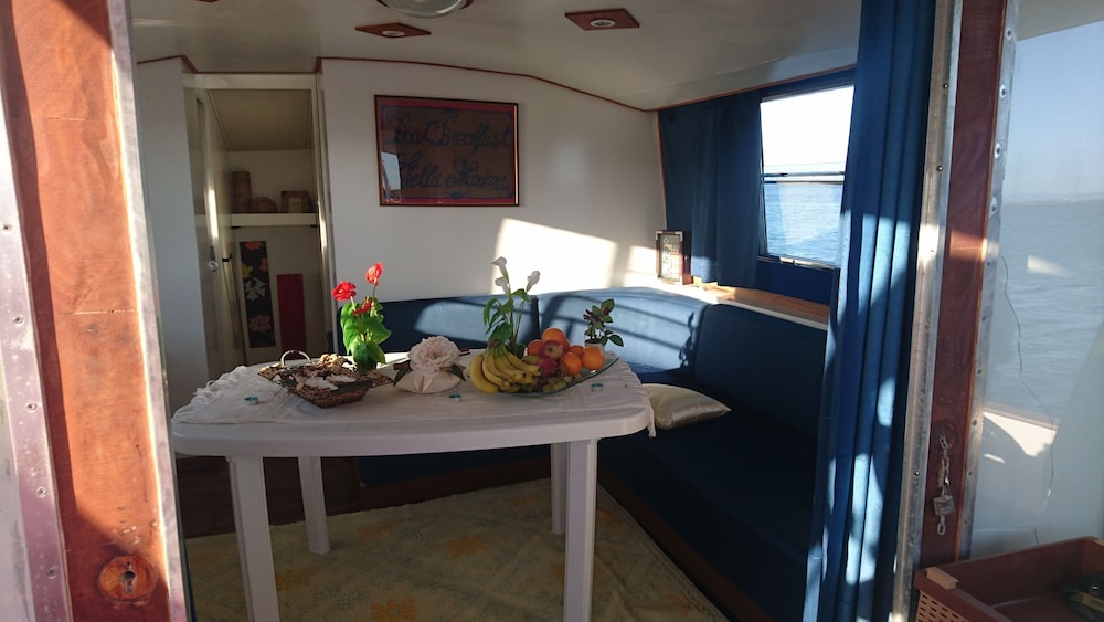 Presidential Cabin, 2 Bedrooms, Sea View