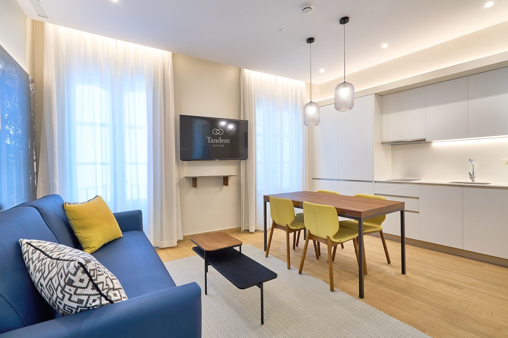 Suite, 1 Bedroom (Exterior) - Photo 1