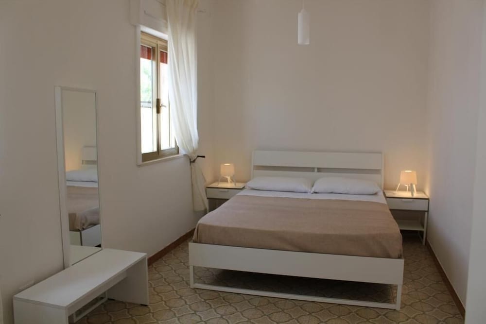 Family Room, 2 Bedrooms, Annex Building
