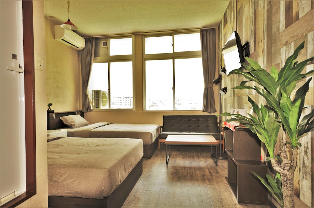 Deluxe Double or Twin Room, Private Bathroom, Sea View photo 1