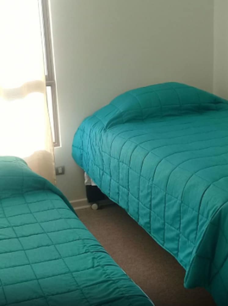Family Apartment, 3 Bedrooms, Non Smoking, Private Bathroom photo 2