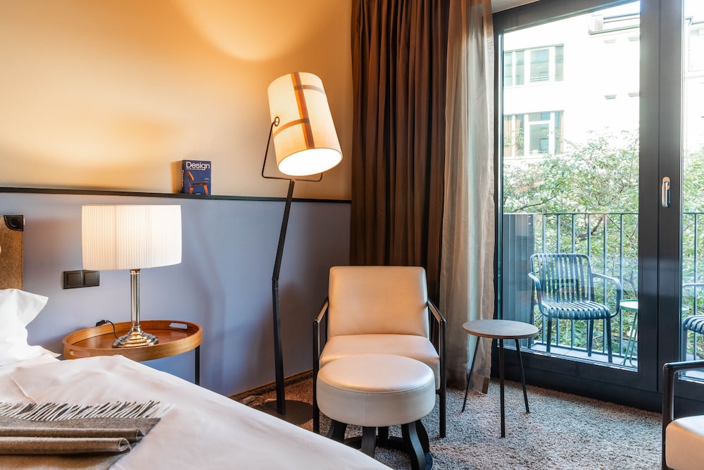 Double Room (George M) - Photo 3