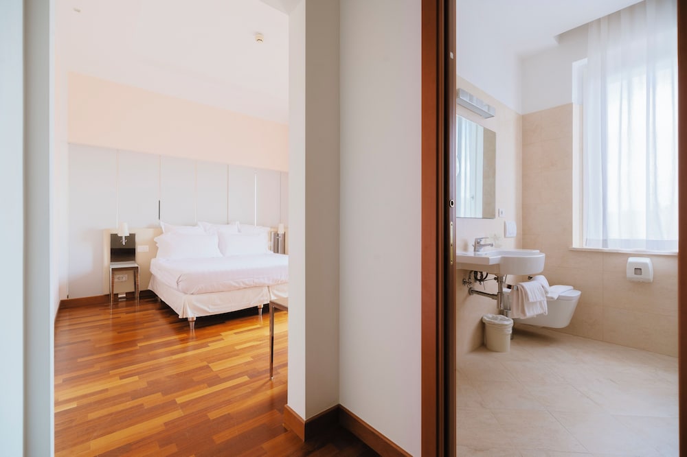 Superior Room, 1 Double Bed - Photo 4