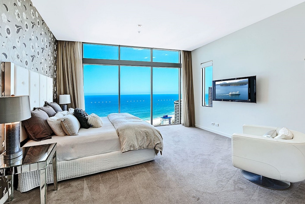 3 Bedroom Penthouse photo 3