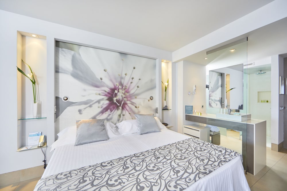 Deluxe Room, Hot Tub, Sea View