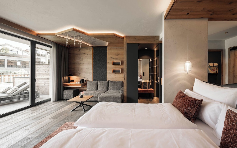Suite photo 1
