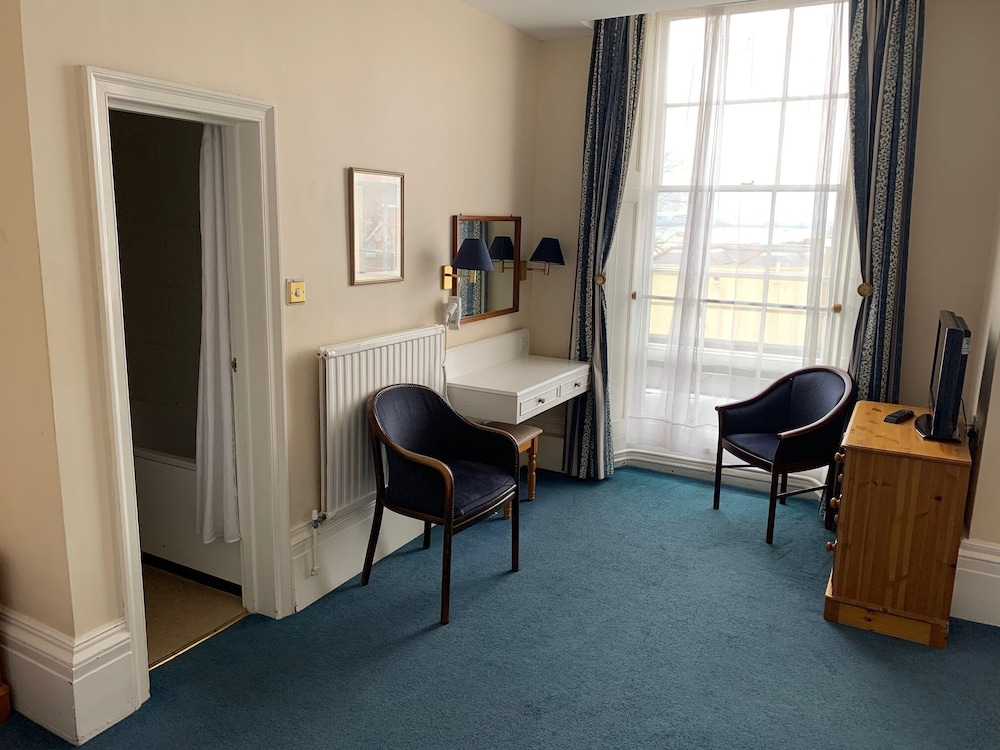 Standard Suite, Ensuite