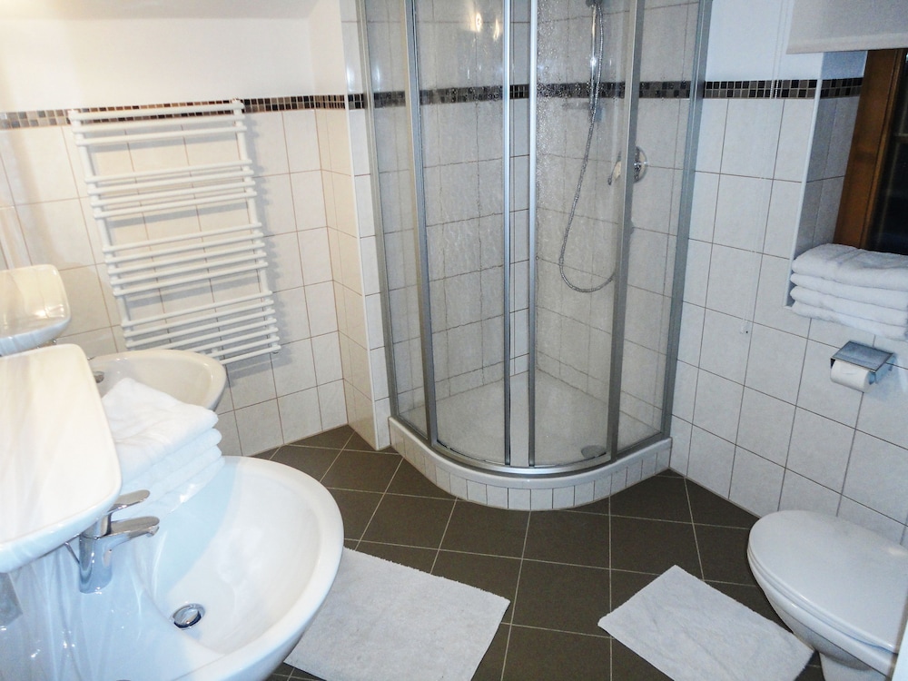 Apartment, 4 Bedrooms (4-11 Persons, 120qm) photo 2