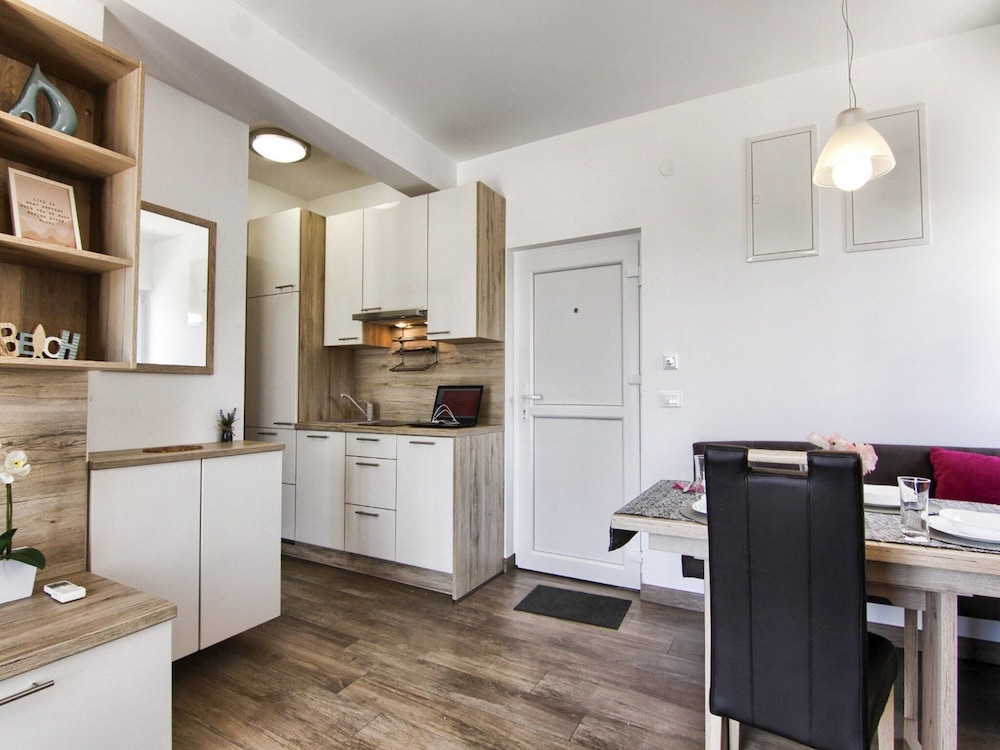 Apartment (One Bedroom Apartment with Terrace an) photo 2