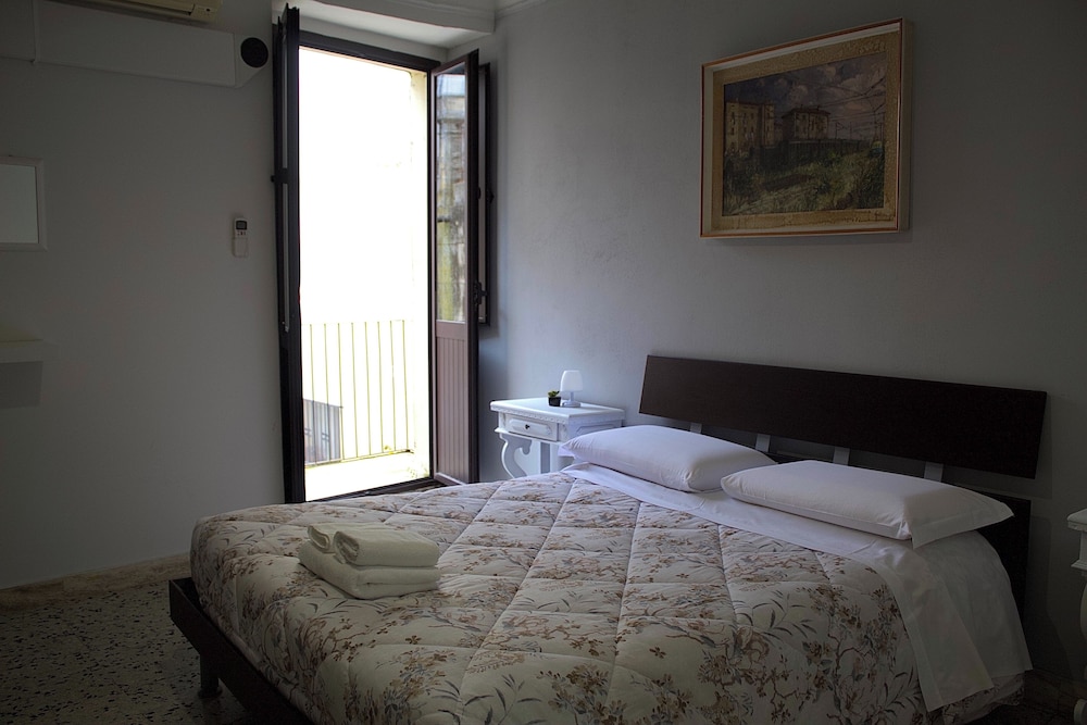 Family Quadruple Room, Balcony, City View