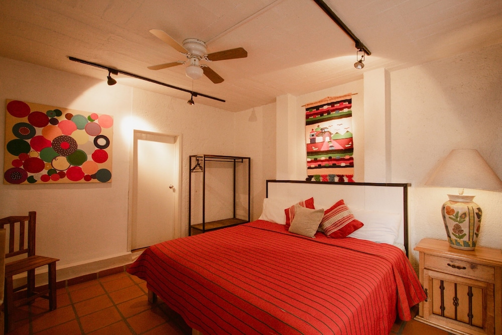 Luxury Studio Suite photo 2