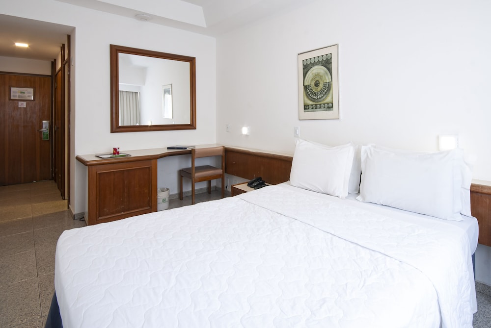 Standard Double Room - Photo 3