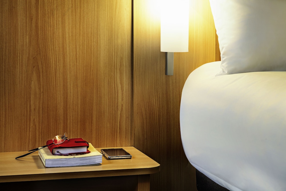 Standard Room, 1 Double Bed - Photo 14