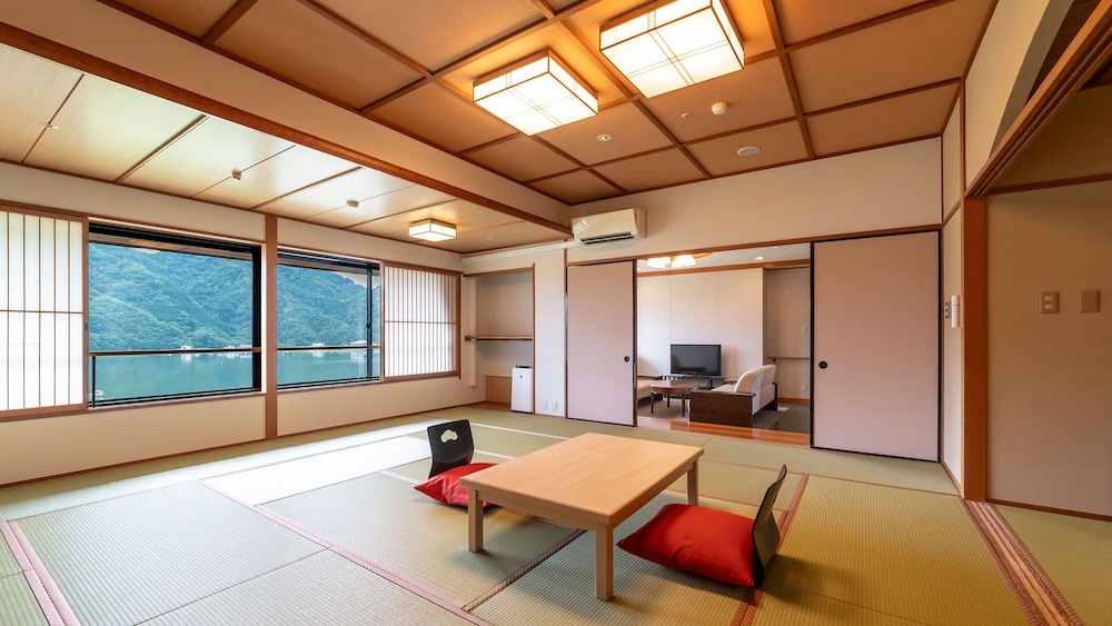 Suite Japanese-Style-Room - Indoor Bath - Non-Smoking