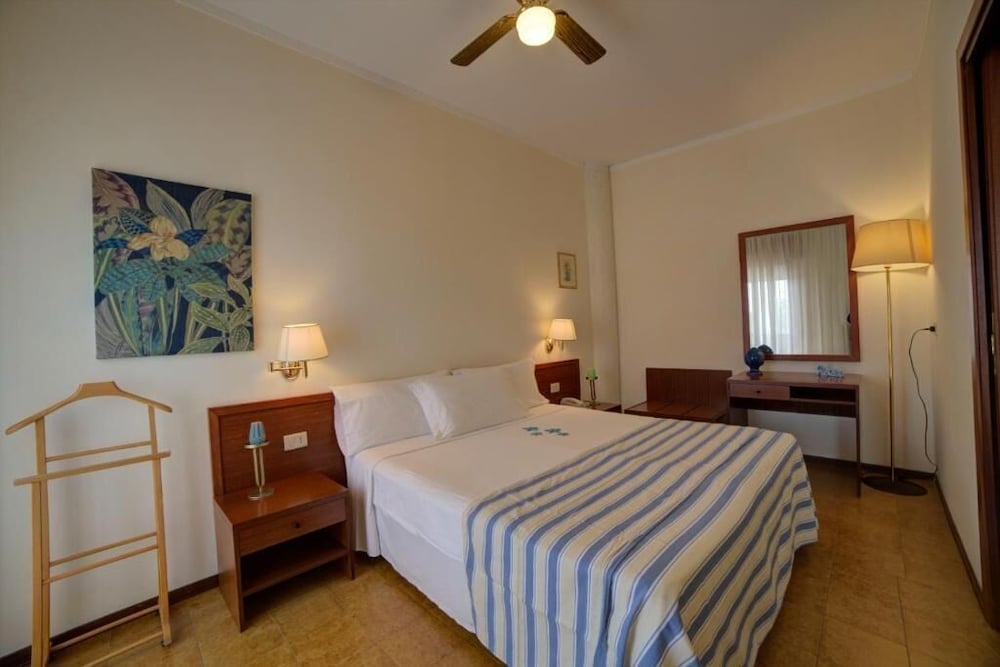 Classic Double Room, 1 Bedroom, Private Bathroom