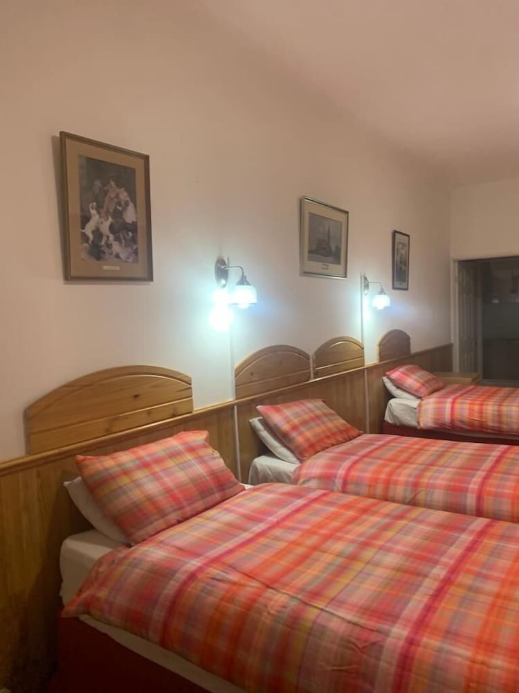 Family Triple Room (3 Adults) - Photo 2