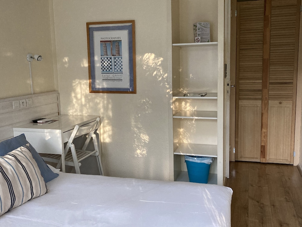 Economy Room photo 1
