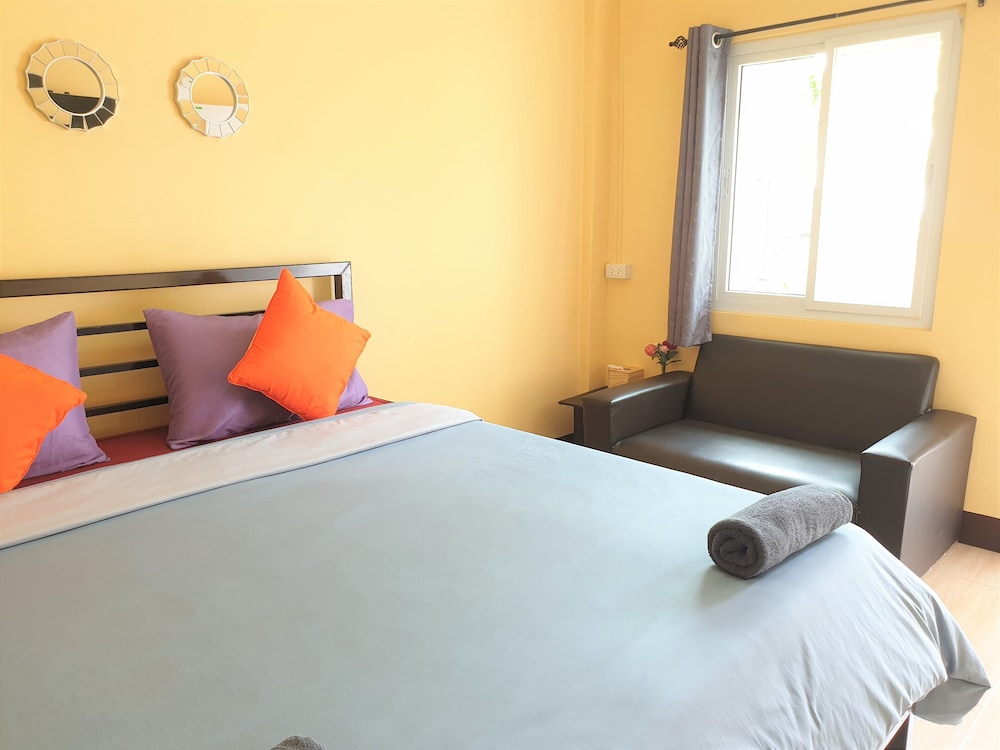 Standard Double Room - Photo 15